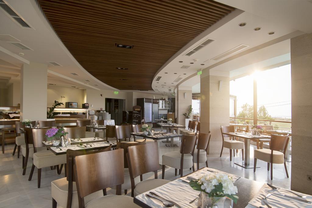 Cosmopolitan Hotel & Spa Paralia Katerinis Exterior photo